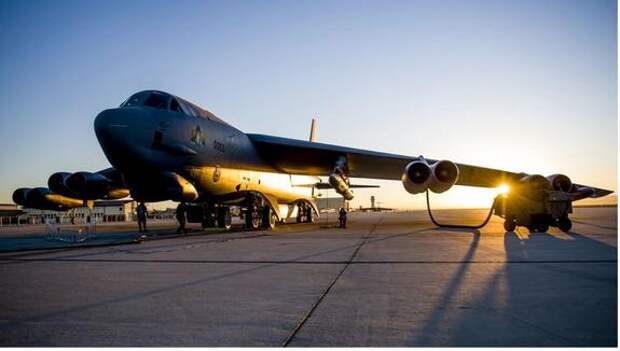 США выдают свой провал в создании гиперзвукового оружия за успех и это выглядит комично