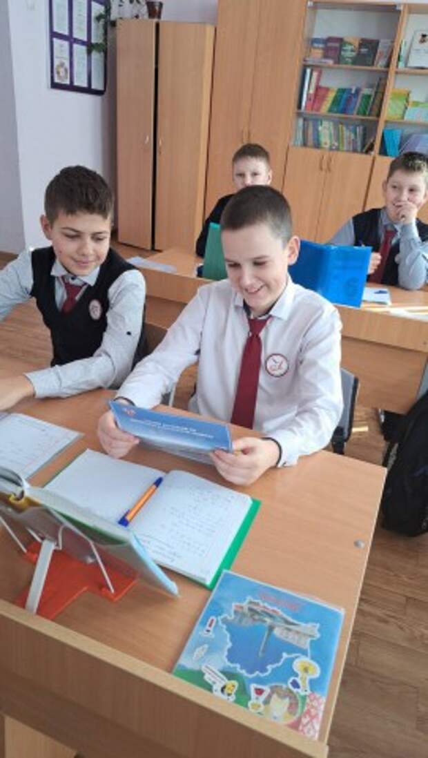 Беседа о правилах безопасного поведения на железной дороге.