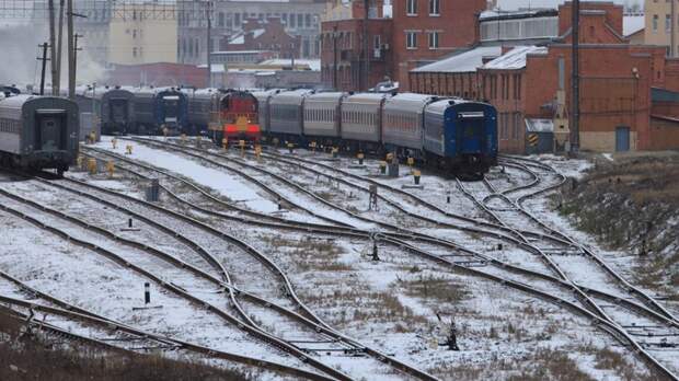 Поезд из Петербурга задержали в Белоруссии