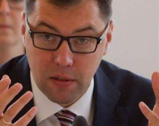 https://novostionline.net/wp-content/uploads/2017/06/direktor-departamenta-politiki-i-kommunikatsij-mid-ukrainy-aleksej-makeev_rect_26f9f0a2cb2752f47c183f57a2fc4cc1.jpg