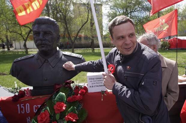 Сталин появился 9 мая в Новосибирске