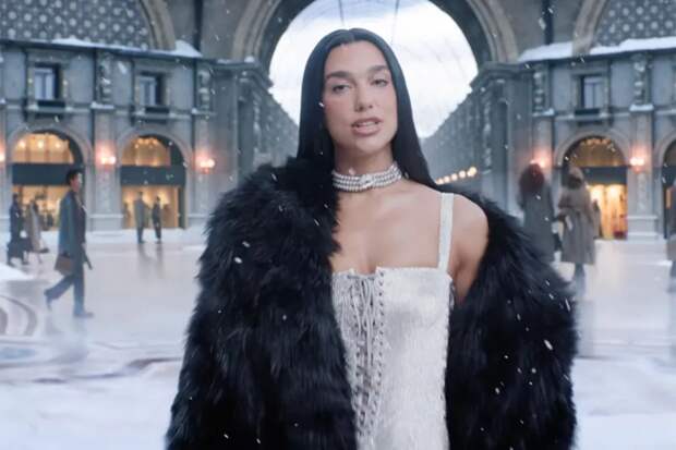 Дуа Липа (Dua Lipa) рекламирует женскую сборную США в преддверии зимних Олимпийских игр 2026 года в Милане