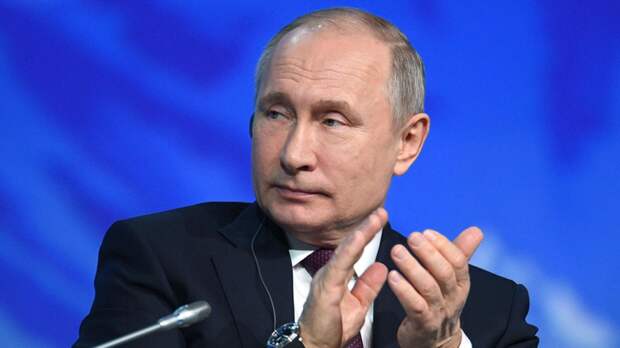 Путин надеется на появление в КХЛ клуба из Швеции