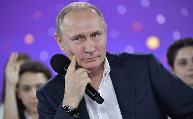 Либерастам с вещами приготовится... Путин подписал закон о лишении свободы за клевету в Сети