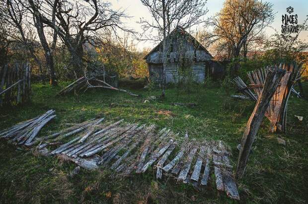 Блог - 19 чарующих фотографий заброшенной Трансильвании в объективе Кристиана Липована 19 чарующих фотографий заброшенной Трансильвании в объективе Кристиана Липована