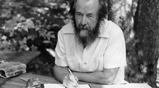 140 миллионов на Солженицина, вместо пенсий