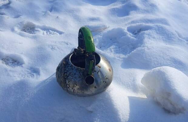 Женщина засорила центральную канализацию в Сасовском районе, уронив в трубу чайник