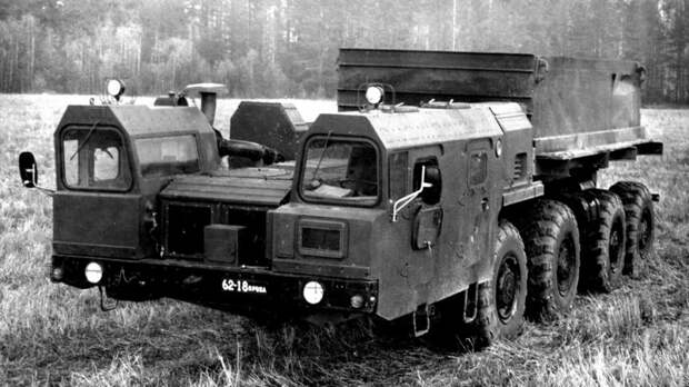 Короткобазное шасси МАЗ-7909 для ракетных систем (из архива СКБ-1 МАЗ) МоАЗ, авто, беларусы, белоруссия, военная техника, военные автомобили, маз, тягач
