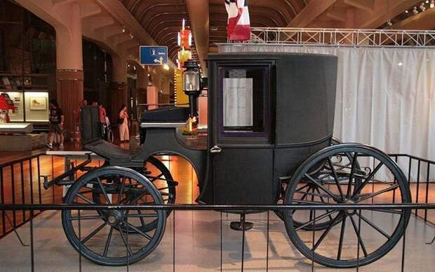 Автомобили президентов США (8 фото) Автомобили президентов США (8 фото)