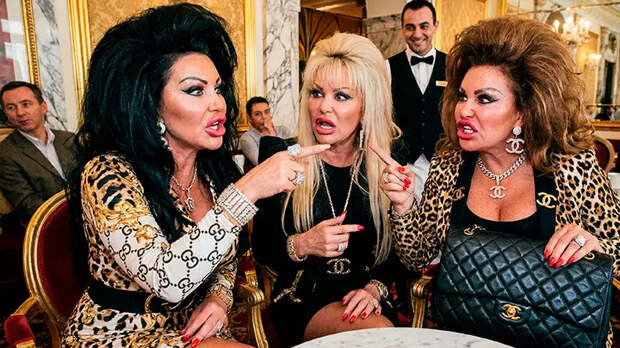 Одна подставила "человека из Кремля", другая нахамила всей стране. Позорные выходки, от которых не отмыться