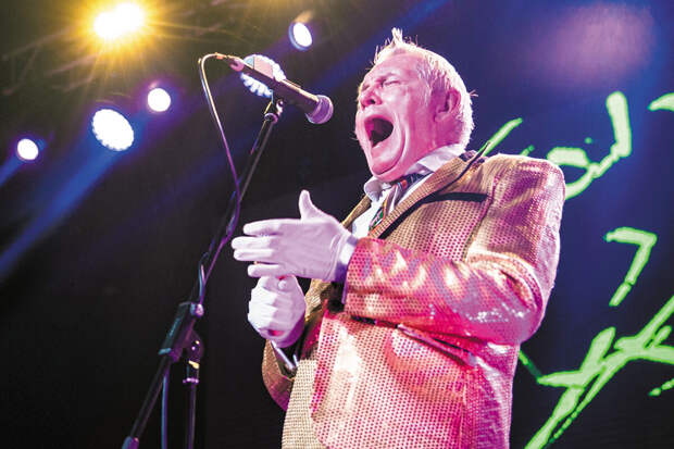 Группа "АукцЫон" даст большой зимний концерт в Санкт-Петербурге