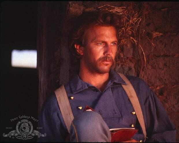 Кадр из кинофильма «Танцующий с волками».