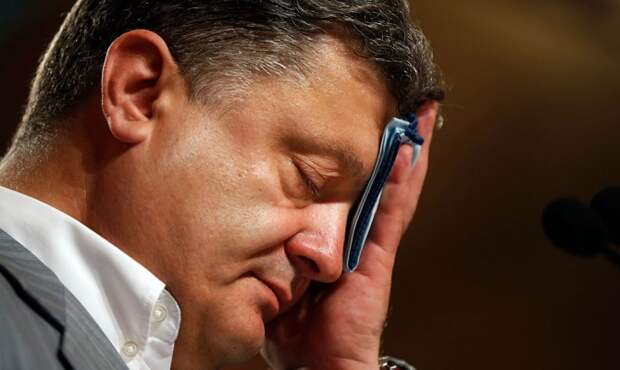 Порошенко назвал переговоры с Путиным "очень тяжелыми" Порошенко назвал переговоры с Путиным "очень тяжелыми"