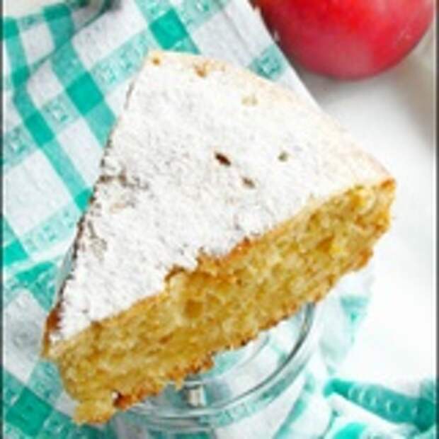 Яблочный пирог в мультиварке. Тест-драйв.