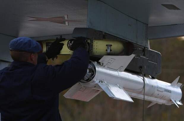 Перехватчик МиГ-31 получил новые ракеты ближнего воздушного боя Р-74М