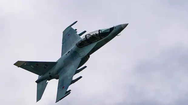 В ФСВТС рассказали о спросе на Як-130