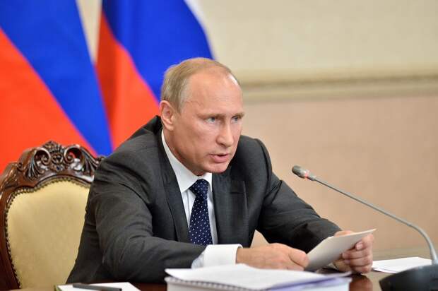 Путин заявил новому Кабмину, что не потерпит оправданий за плохо выполненную работу Путин заявил новому Кабмину, что не потерпит оправданий за плохо выполненную работу