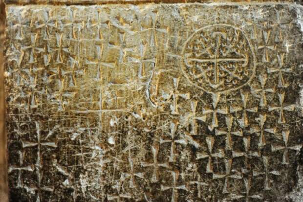 Граффити крестоносцев в Храме Гроба Господня. Иерусалим, Израиль, 11 век. история, ретро, фото