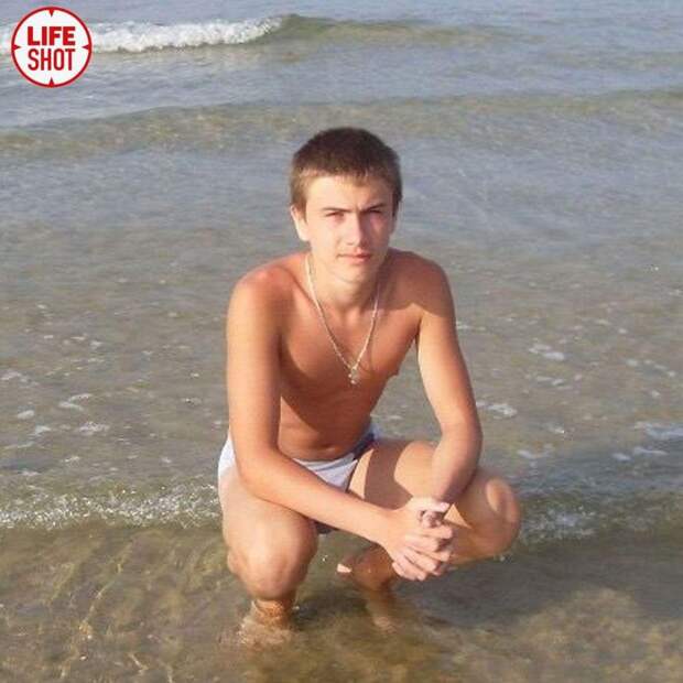 Солдат-срочник напал на сослуживцев с топором. 6 главных фактов