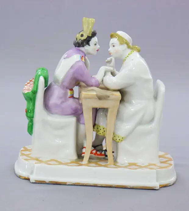 Дулевские фарфоровые статуэтки.