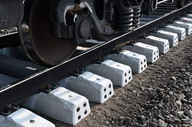 Поезд Санкт-Петербург — Брест задержался из-за остановки по техническим причинам