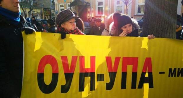 45% украинцев поддержали идею признания УПА и ОУН борцами за независимость