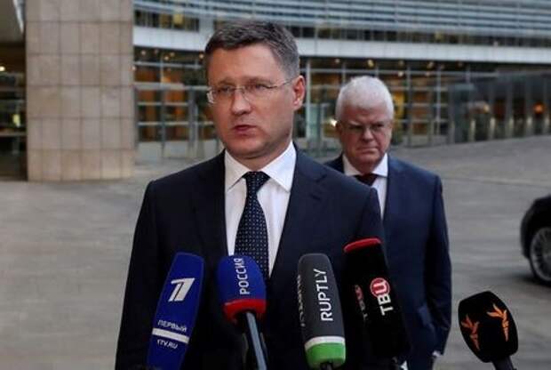 Russian Energy Minister Alexander Novak speaks with the media outside the EU Commission headquarters in Brussels, Belgium October 28, 2019. REUTERS/Yves Herman