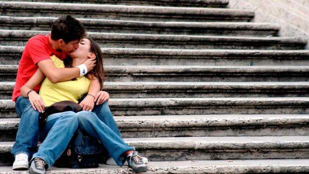 Как поцелуи влияют на наше самочувствие?