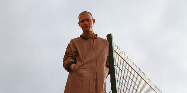 Не стало Николая Комягина. Савва Савельев, Юлия Накарякова, Иван Курочкин и другие вспоминают солиста Shortparis