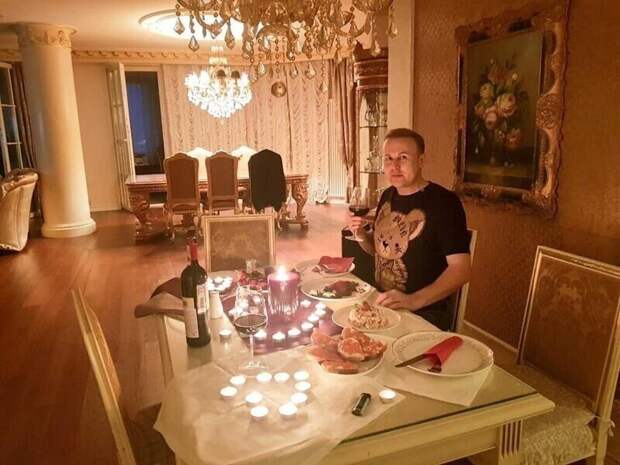 Чем хвастается в Инстаграме депутат с берегов Ангары