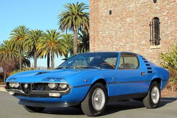 Редкое купе Alfa Romeo Montreal выставили на продажу (74 фото)
