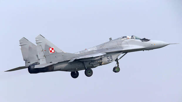 Польский МиГ-29 потерял топливный бак во время тренировочного полета