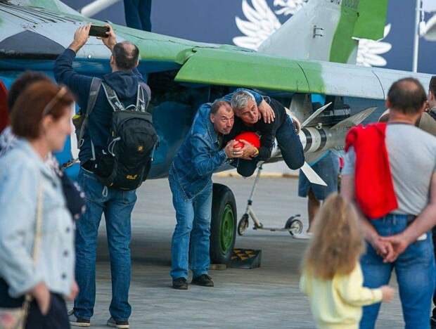 Подборка прикольных картинок