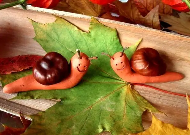 Осенние поделки из каштанов - творите с детьми