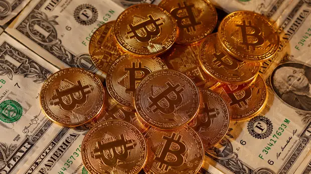 Цена биткоина выросла до $38 тысяч