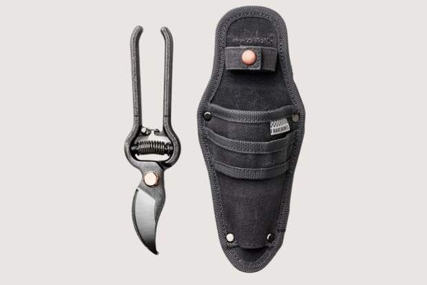 7 Best Tools From Barebones Living Perfect For Yardwork And Gardening
