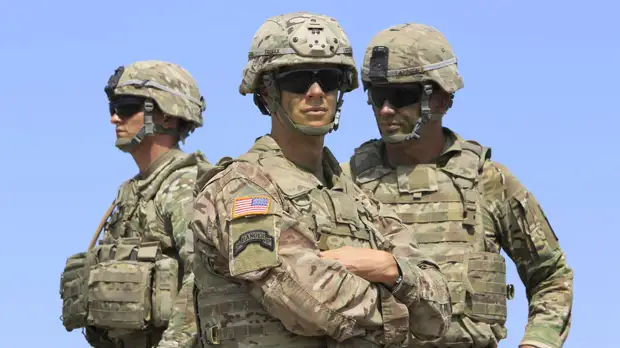 Политолог Мезюхо назвал провокацией возможность отправки США войск в Европу из-за Украины