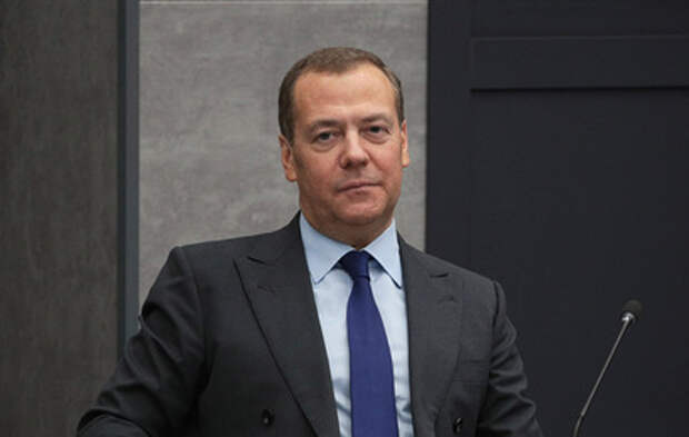 Тащили свиную тушу: Медведев - о выборах спикера Палаты представителей США