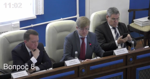 Парламентарии «кидают в игнор» правительство?