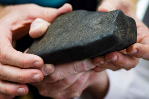 DPA: немецкая полиция сообщила об обнаружении 11 частей упавшего метеорита