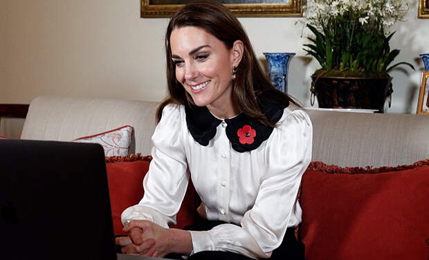 Кейт Миддлтон и принц Уильям пообщались по видеосвязи с военнослужащими и их семьями