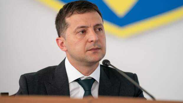 Глава офиса Зеленского назвал депутатов Рады сумасшедшими и больными людьми Глава офиса Зеленского назвал депутатов Рады сумасшедшими и больными людьми