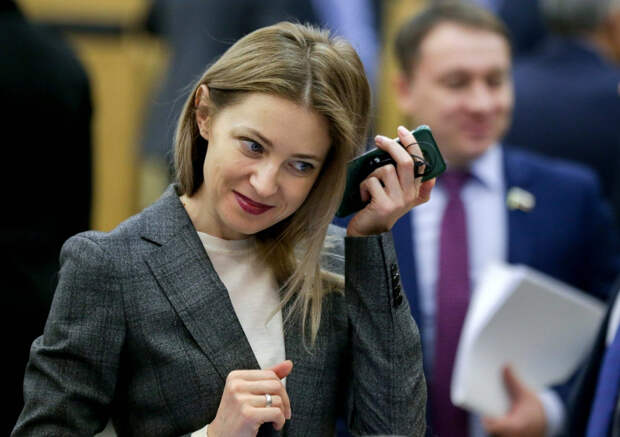 Поклонская поздравила Зеленского с днем рождения на украинском языке