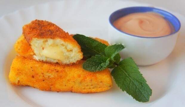 ОРИГИНАЛЬНАЯ ЗАКУСКА: КАРТОФЕЛЬНЫЕ ПАЛОЧКИ С СЫРОМ