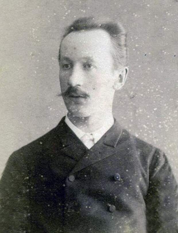 Александр Попов