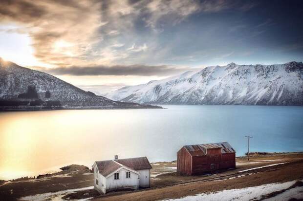 Сказочные заброшенные дома над полярным кругом в Норвегии