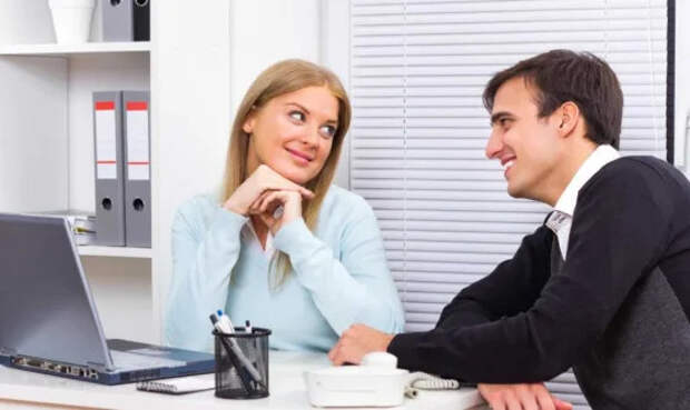 Как познакомиться на работе?