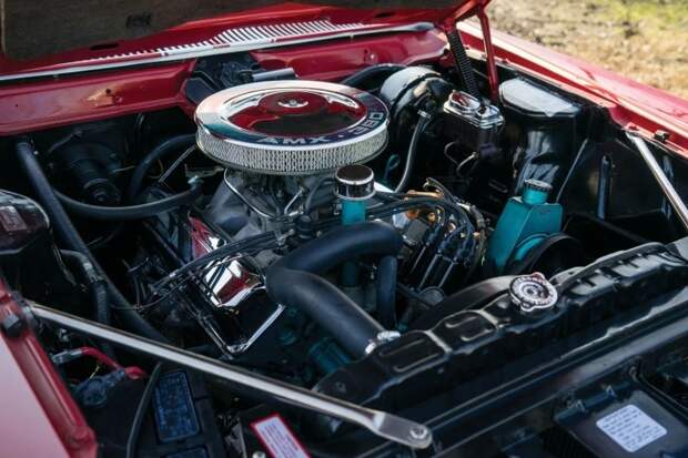 AMC AMX — «Ferrari Уолтера Митти», или странный коротыш?!