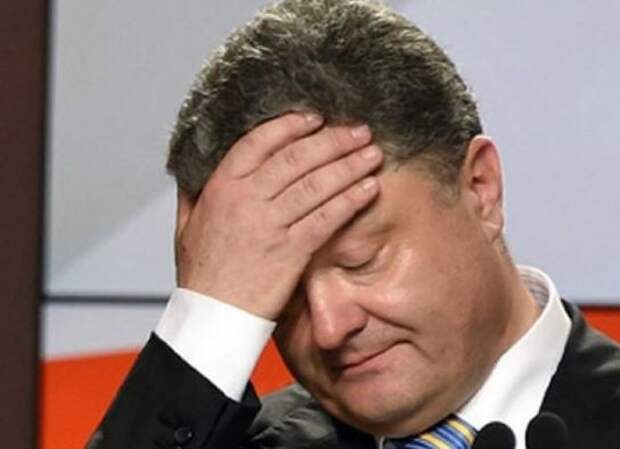 Украинцы поинтересовались у Порошенко, когда у них будут обещанные американские зарплаты Украинцы поинтересовались у Порошенко, когда у них будут обещанные американские зарплаты