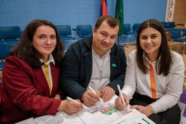 Представители Кошехабльского района успешно выступили на конкурсе профессионального мастерства "Советник года"